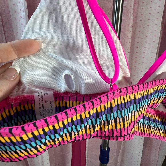 Source Unknown Pink Tribal Trim Bikini - Picture 4 of 6